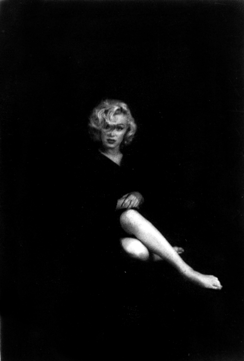 onlyoldphotography:Milton Greene: Marilyn Monroe, 1953