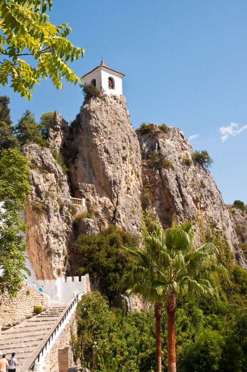 breathtakingdestinations: Guadalest - Spain (by Phillip...