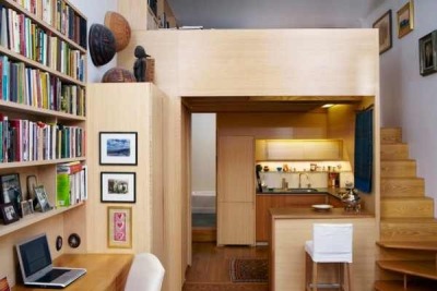 darlingamericancurl:<br /><br />A 240 Sq Ft NYC Apartment with Library and Laundry in Loft<br />http://tinyhousetalk.com/nyc-micro-apartment/<br />