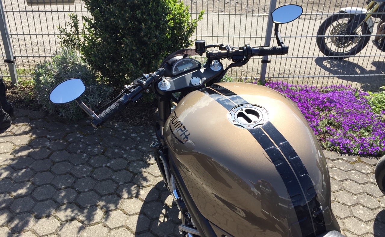 Triumph トライアンフ 整備書 修理 マニュアル サービス リペア 要領 ボンネビル Bonneville T100 T120 2016  2019 900 1200 Street ^在 - オートバイ