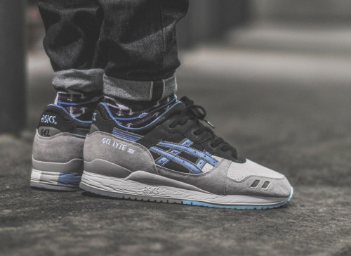 asics urban camo