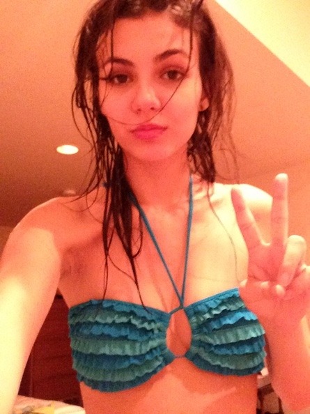 fortheloveofsexandgirls:Victoria Justice | Leaked Photos