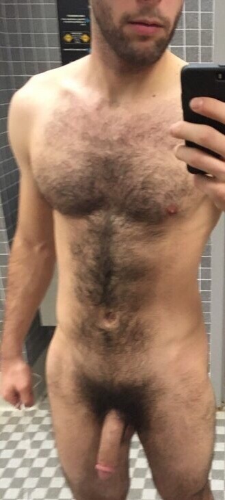 fitbearcatcher: Ice natural hairy man cock