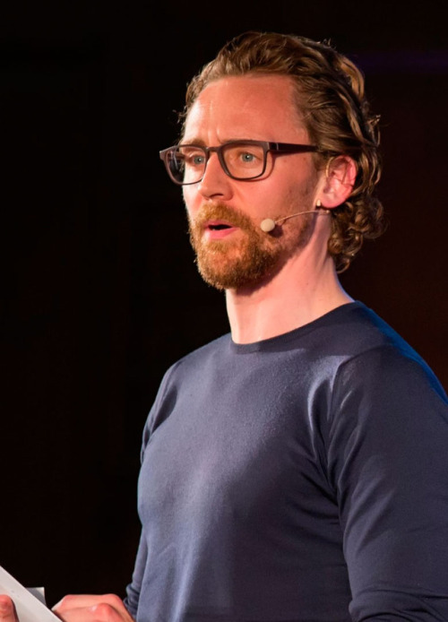 maryxglz:Tom Hiddleston at Dickens vs Tolstoy Debate, October...