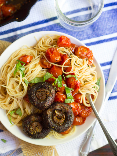 tinykitchenvegan:Vegan Capellini with Spicy Cherry Tomato Sauce...