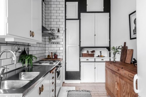 gravityhome:Scandinavian apartment with vintage...