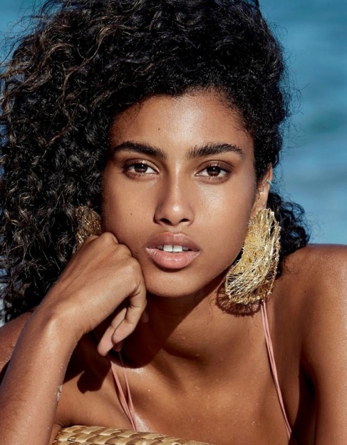 pocmodels:Janice Dilone, Imaan Hammam & Aamito Lagum by...