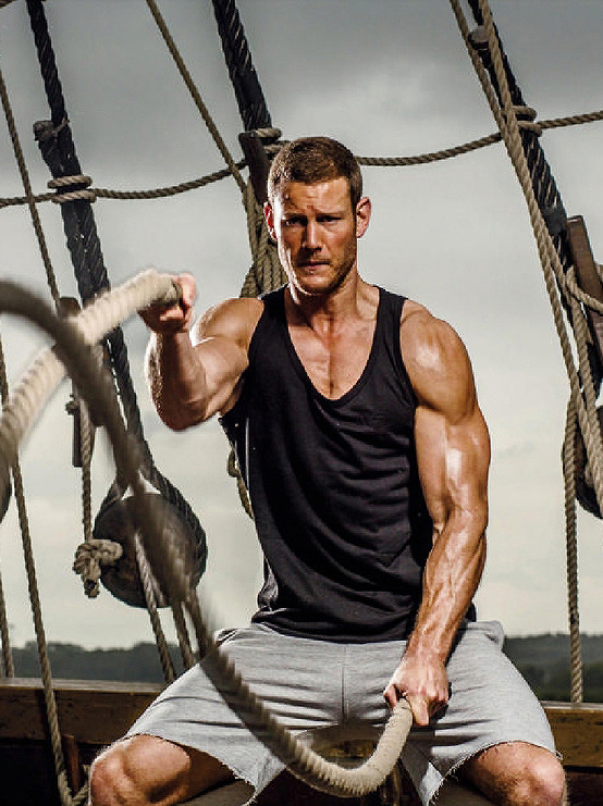 Carpe Diem Tom Hopper Muscle And Fitness Usa April 2015 