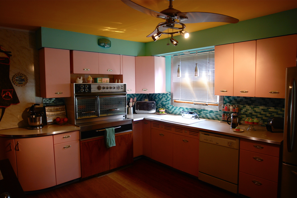 Mid-Century Modern Freak | Atomic style Geneva Kitchen Cabinets in pink...