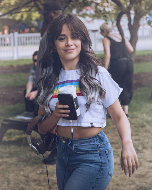 dailycamilacabello:Camila backstage at Lollapalooza | August...