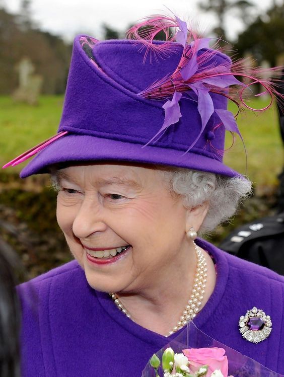 crownedlegend - Queen Elizabeth ll in purple