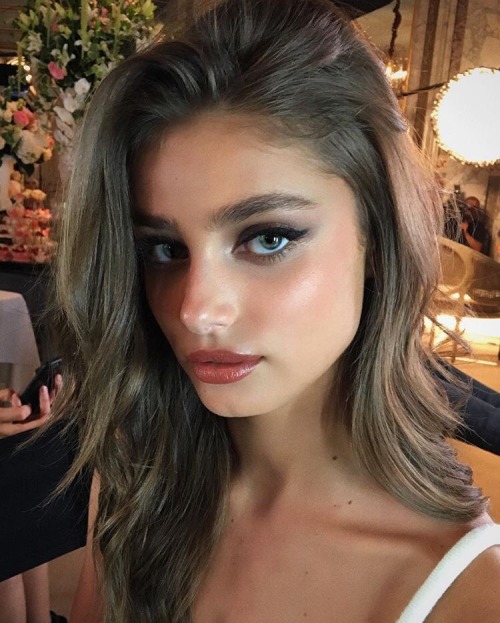 taylor hill on Tumblr