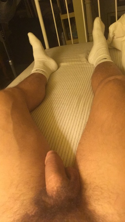 guysinshortsandsocksxxx:Insta boy @matty553 naked in his...