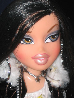 dark hair bratz doll