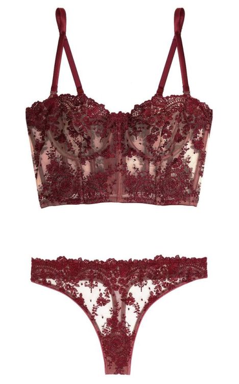 martysimone:I.D. Sarrieri | Annabelle - Chantilly Lace +...