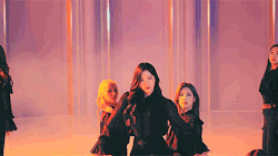 tumblr_pn62ej2DZ91w43dqpo3_r1_250.gif