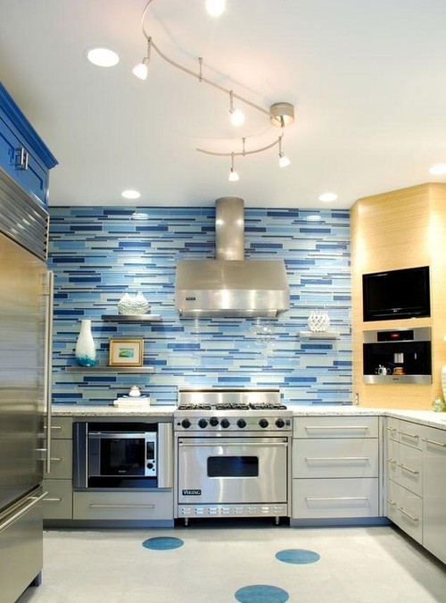 Tips de Decoración de Interiores — Azulejos Azules para la Cocina y el Baño