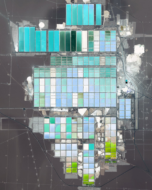 dailyoverview:Salar de Atacama is the largest salt flat in...