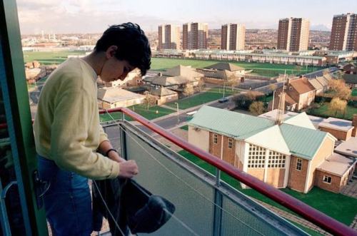 scavengedluxury:Lion Farm Estate, Oldbury, 1991. Photos by Rob...