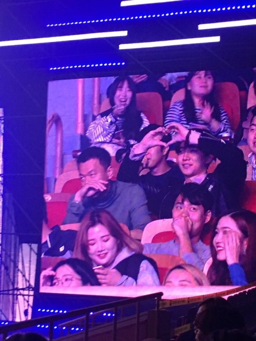 2pm junho jyp stray kids 181021