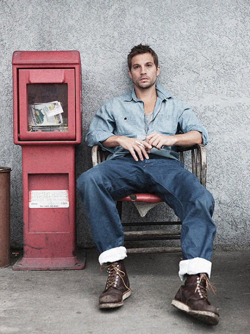 jakegyllenhaals:Logan Marshall-Green photographed by © Eliot...