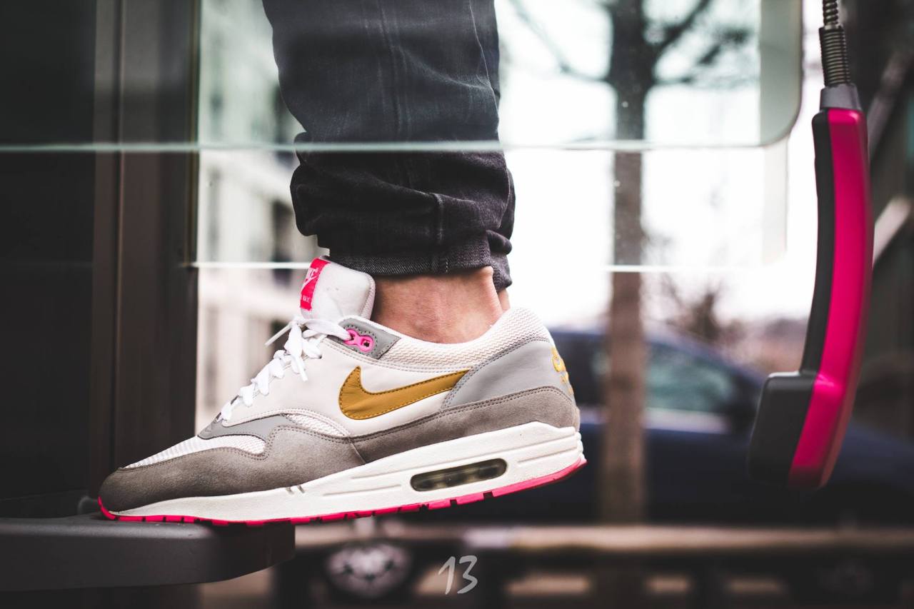 air max pink pack