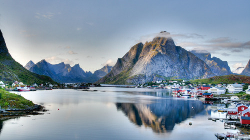 breathtakingdestinations:Reine - Norway (by Christoph...