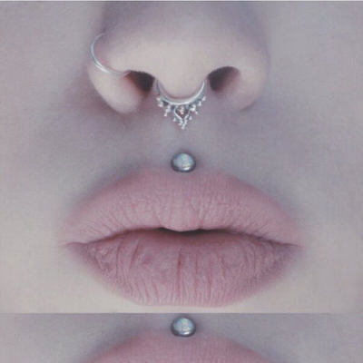 Piercingnose Piercingnostrilseptummedusacenter Labretlips Girlpierced Piercingnose Piercingnostrilseptummedusacenter Labretlips Girlpierced