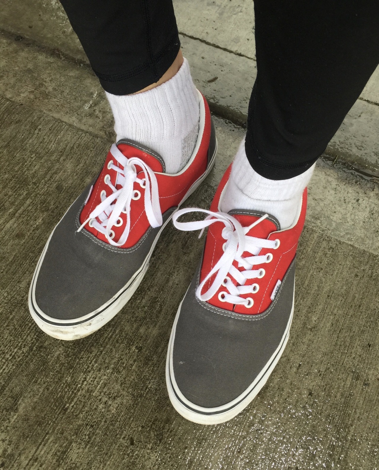 vans one star