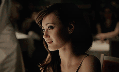 (jillya) j'suis juste capable de voir le monde en grand Tumblr_inline_pbbrojPDwu1uy9est_250