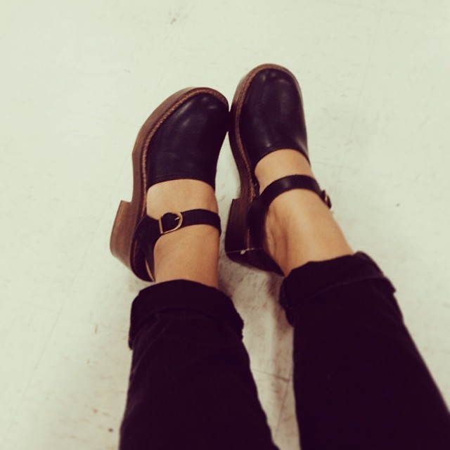 steve madden clogs 90s