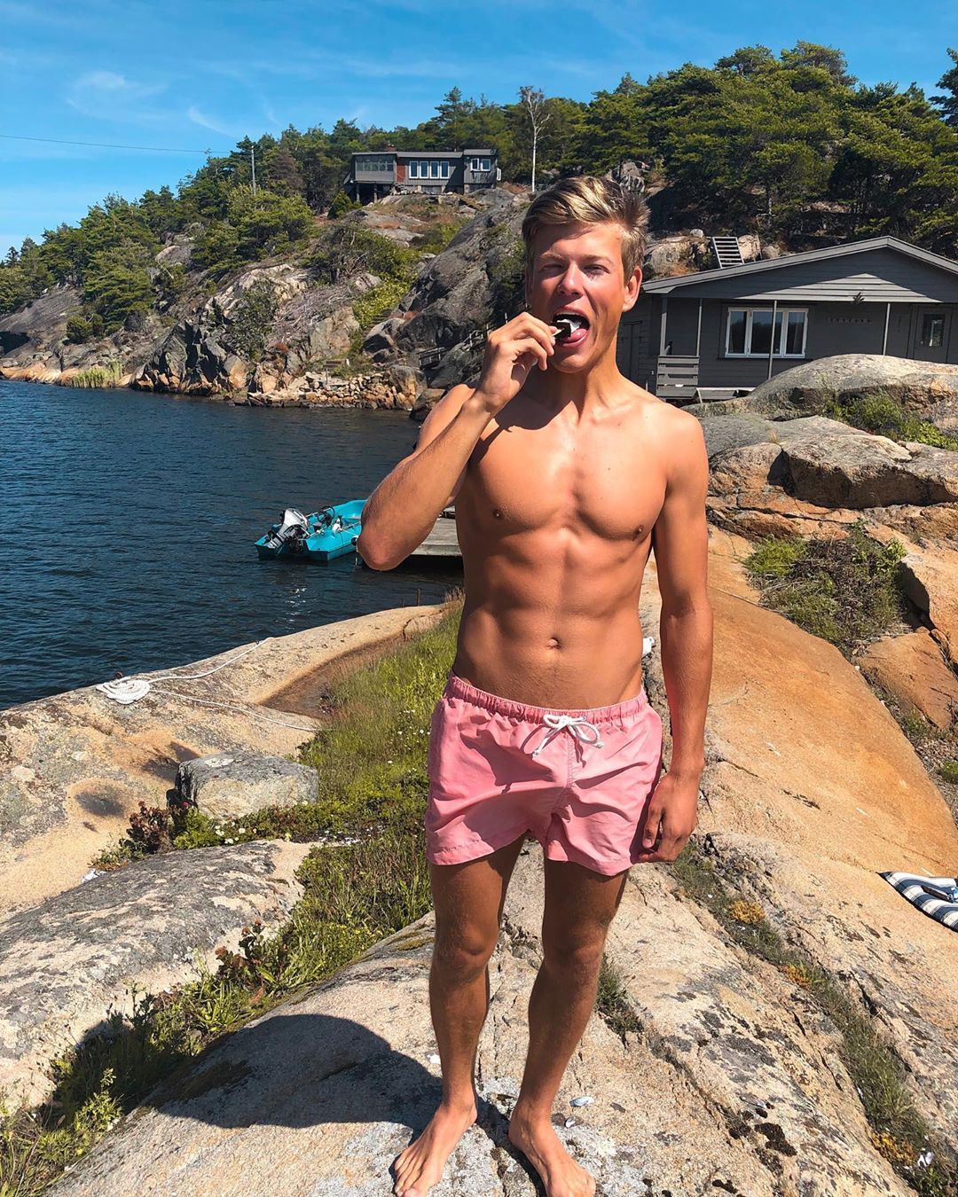 Hot Sportsmen — Johannes Høsflot Klæbo