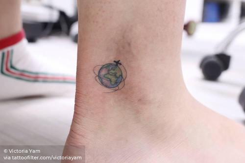 By Victoria Yam, done in Hong Kong. http://ttoo.co/p/31555 airplane;ankle;astronomy;earth;facebook;illustrative;micro;nature;planet;travel;twitter;victoriayam