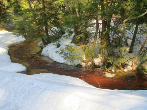 galswintha:Table Mountains - rock mushrooms and river of blood.