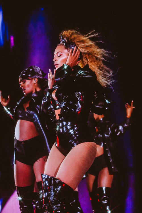 slaybey:On the Run II Tour: Boston, Massachusetts (August 5,...