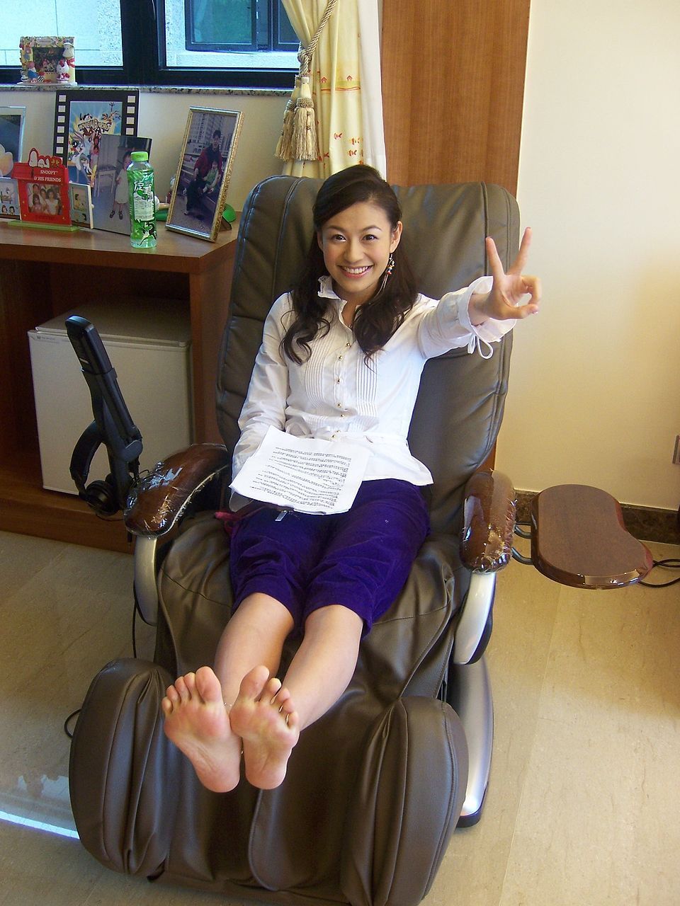 Beautiful And Sexy Asian Women And Their Feet — One Of The Rarest Type Of Foot Pics Are That Of