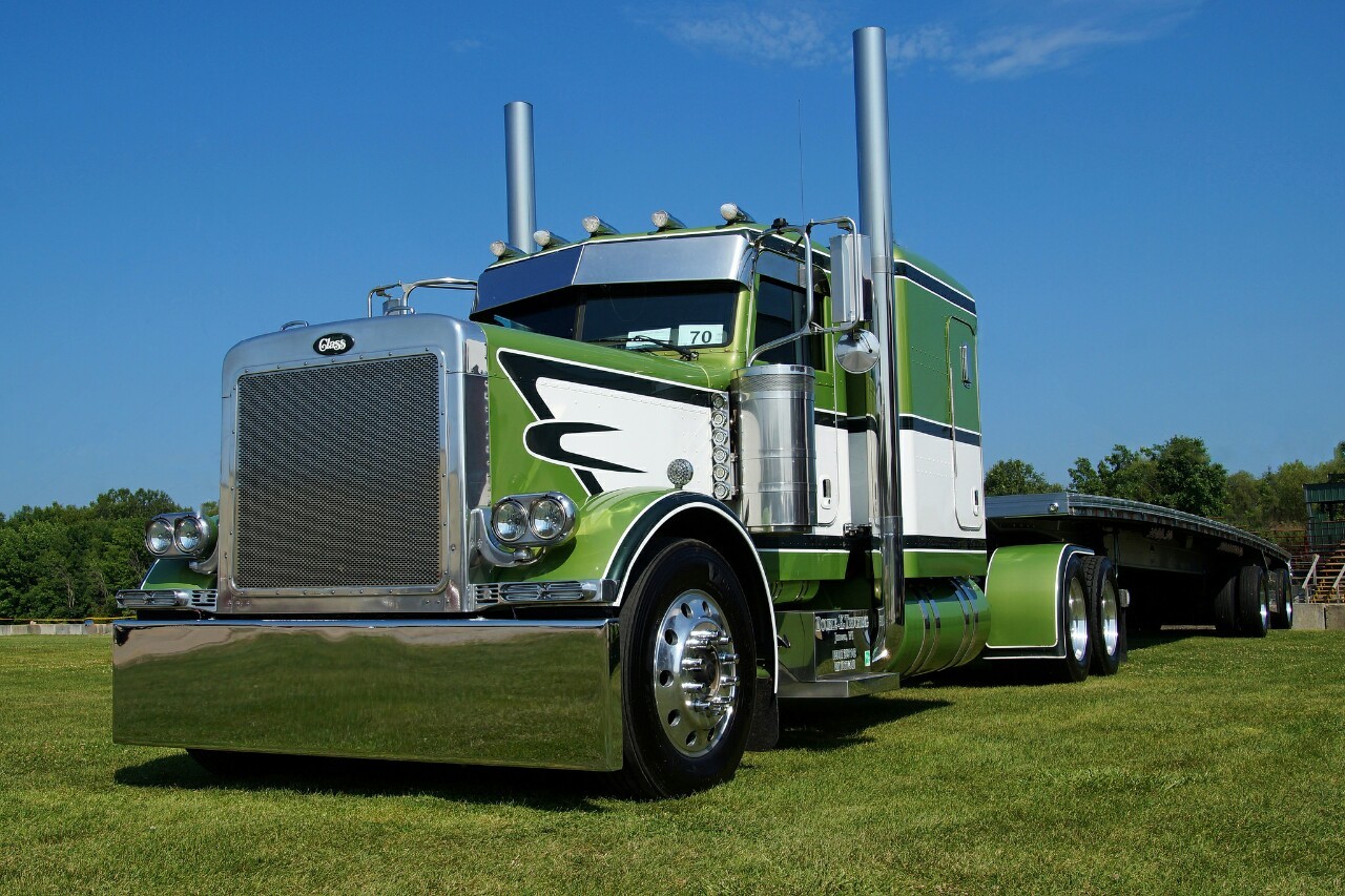 Semitrckn — Peterbilt Custom 359