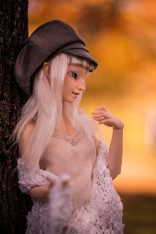 mortdolls:i’m very rust when it comes to photographing,...