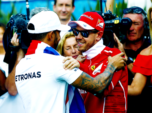 dearsenna:Lewis Hamilton & Sebastian Vettel, Mexican Grand...