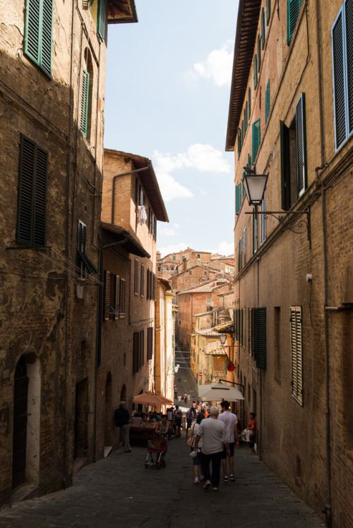 breathtakingdestinations:Siena - Italy (by Fernando García...