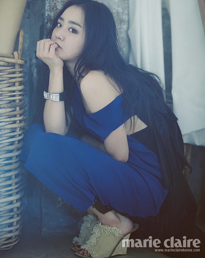 Stylekorea Marie Claire Korea Model Moon Geun