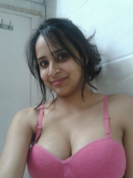 Free sex pics Punjabi girl fucked 1, Hot pics on cumnose.nakedgirlfuck.com