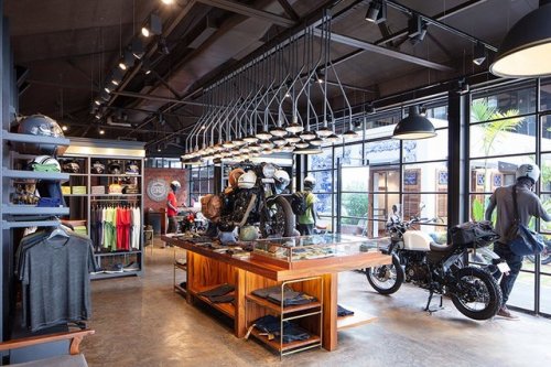 The Royal Enfield Garage Cafe / Studio Lotus 