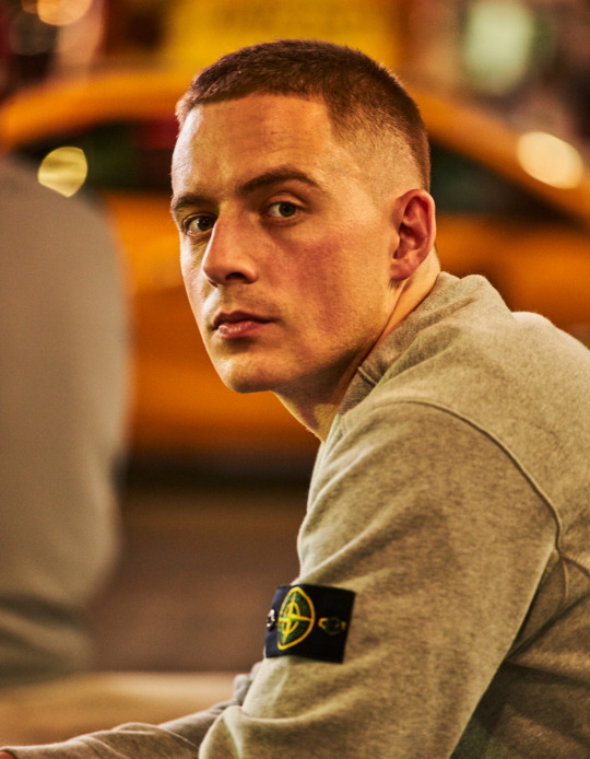 Dermot Kennedy Isn T Afraid To Admit Defeat In New Single Power Over Me Ones To Watch