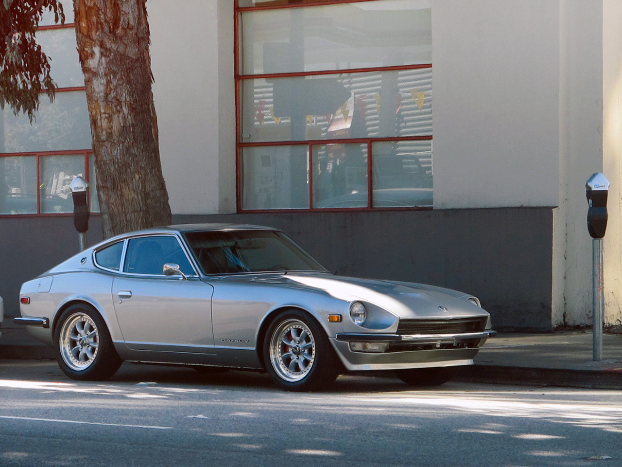 Nissan 240z s30