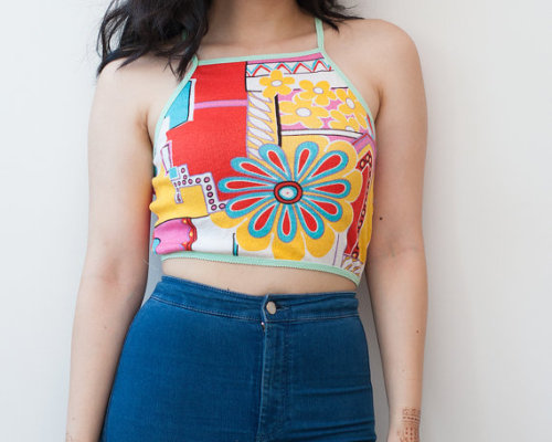 crop top cropped tank top tank top cropped shirt tops pop art floral floral print 90s style 90s inspired 90s 90s fashion 1990s sleeveless clothing fashion