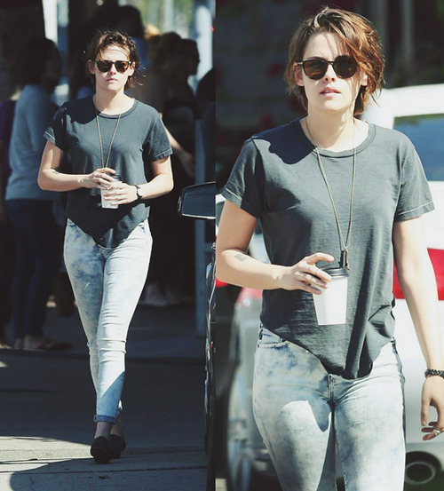 Omghow Kristen Stewart Absolutely Rocks Short Hair You