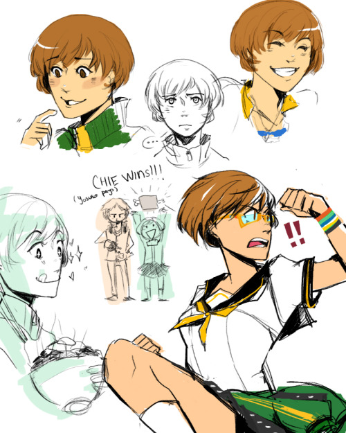 lichiichi:At one point I drew lots of Chie and I was totally...