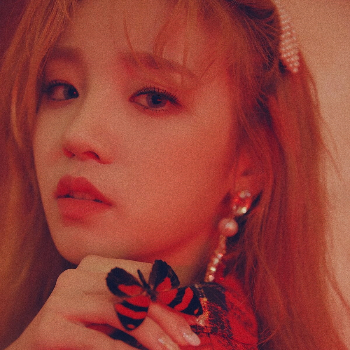 song yuqi, ★★★