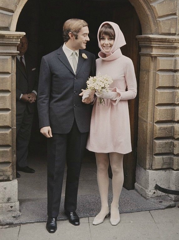 audrey hepburn wedding dress